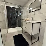 Дом отдыха Un Ete Sans Fin - 3 Chambres- 3 Lits - Balneo