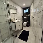 Дом отдыха Un Ete Sans Fin - 3 Chambres- 3 Lits - Balneo Аи-Шампань