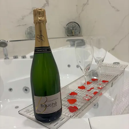 Un Ete Sans Fin - 3 Chambres- 3 Lits - Balneo *